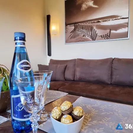 5 Mórz - Basen, Plac Zabaw, Parking W Cenie - 365pam *