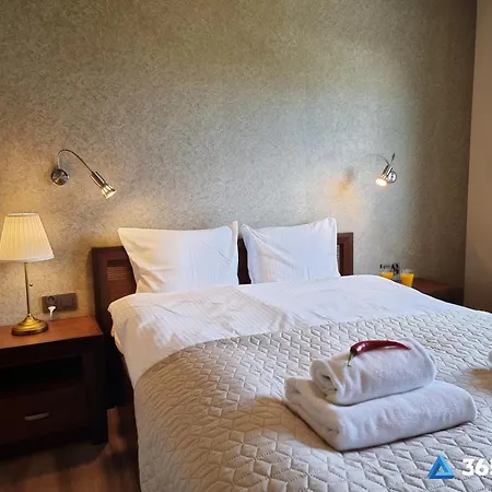 5 Mórz - Basen, Plac Zabaw, Parking W Cenie - 365pam *