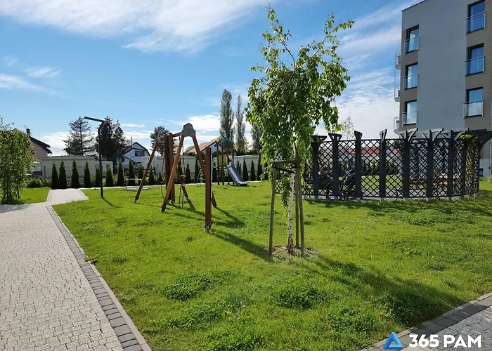 5 Mórz - Basen, Plac Zabaw, Parking W Cenie - 365pam Apartamento Sianożęty